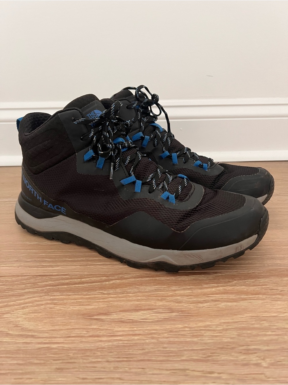 North Face Activist Mid Futurelight Black Blue Hiking Boots Shoes Mens Size 13